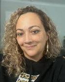 <em>Elena H.</em>